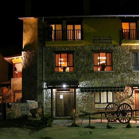 Barajas de Gredos Hotel Rural La Dehesilla מראה חיצוני תמונה